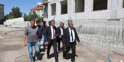 Ağrı Milli Eğitim Müdürü Çakan, Patnos’ta okullardaki hazırlıkları inceledi