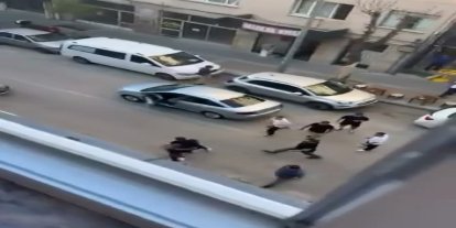 Trafik durdu, cadde ringe döndü.. O anlar kamerada