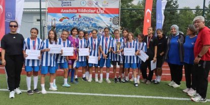 Manisa’nın kızları Türkiye üçüncüsü oldu