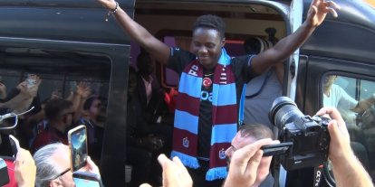 Trabzonspor’un yeni transferi Franculino Dju, Trabzon’a geldi