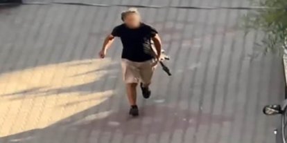 Sokak ortasında pompalı tüfekle dehşet saçan şahıs yakalandı