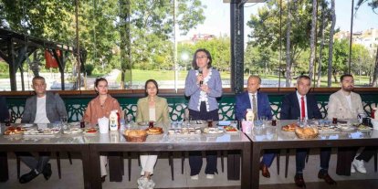 Belediye Başkan Vekili Terekeci Özkan, zabıta personelleriyle bir araya geldi