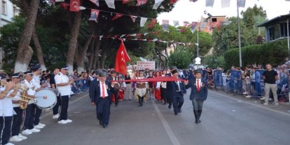 Bayındır’ın kurtuluşunun 104’üncü yıl dönümü coşkuyla kutlandı