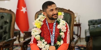 Iğdır Valisi Taşolar, bronz madalyalı milli judocu Salih Yıldız’ı ağırladı