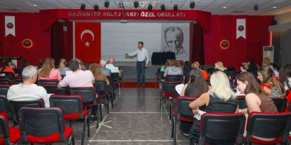 GKV Özel Okulları’nda "Türkiye Yüzyılı Maarif Modeli" semineri