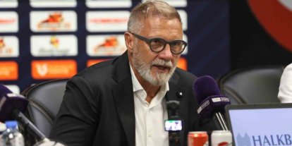 Thorsten Fink: "Forvetimiz olsaydı maçı kazanacaktık"