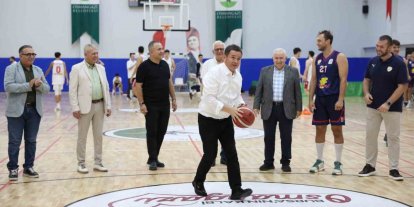 Başkan Erkan Aydın’dan basketbola tam destek