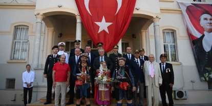 Kuşadası’nın kurtuluşunun 104’üncü yıl dönümü törenle kutlandı