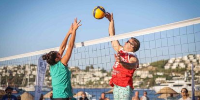 Plaj Voleybolu Şenliği Gündoğan’da tamamlandı