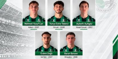 Sakaryaspor altyapısından 5 genç oyuncu A takıma yükseldi
