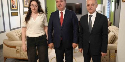 Silahlı saldırıda bacağını kaybetmişti: Şimdi başhekim oldu