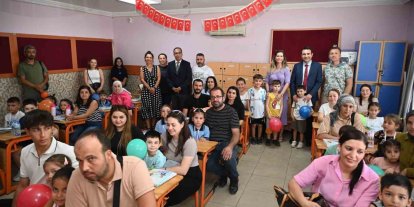 Aydın’da okula ilk adım atan minikler yalnız kalmadı