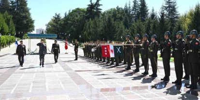 Kara Kuvvetleri Komutanı Tokel, Finlandiyalı mevkidaşı Valimaki ile bir araya geldi