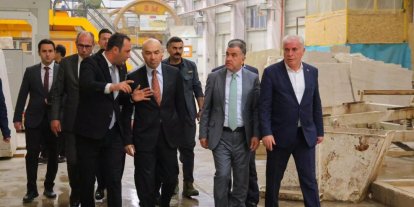 Bayburt’ta doğal taş sektörüne yönelik yatırımlar ele alındı