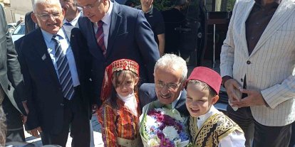 Bakan Uraloğlu, "En iyi yaptığımız iş insanların gönlüne köprü kurmak"