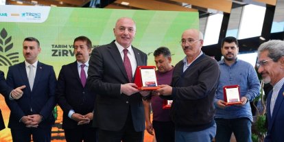 Özakalıın firma yetkilileriyle buluştu