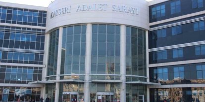Kadınların bıçaklı kavgasında tutuklu sanığa tahliye