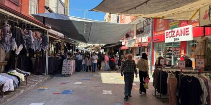 Fındık sezonu sona yaklaşırken Alaplı çarşısında hareketlilik arttı