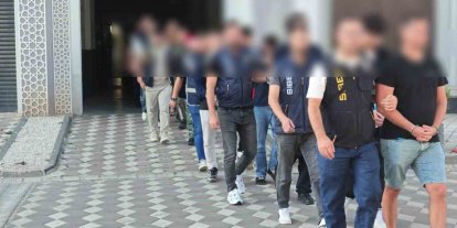 Borsa yatırımı vaadiyle 4,5 milyon liralık vurgun: 8 tutuklama