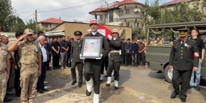 Yüksekova’nın şehidi gözyaşları arasında toprağa verildi