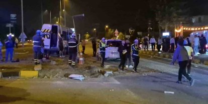 Düğün dönüşü feci kaza: 21 yaralı!