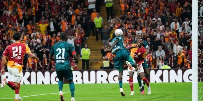 Trendyol Süper Lig: Galatasaray: 0 - Kocaelispor: 0 (Maç devam ediyor)