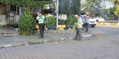 Nazilli Belediyesi’nden temizlik çalışması