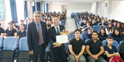 Samsun’da 30 akademisyen 30 farklı lisede ilk derse konuk oldu