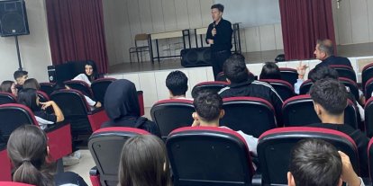 Mesleki eğitime yeni başlayan öğrenciler sektörle buluştu
