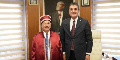 Giresun’da yılın ahisi yarım asırlık soğuk demirci ve torna ustası oldu