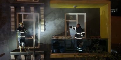 Öğrencilerin kaldığı evde yangın çıktı: 2 kişi dumanda etkilendi