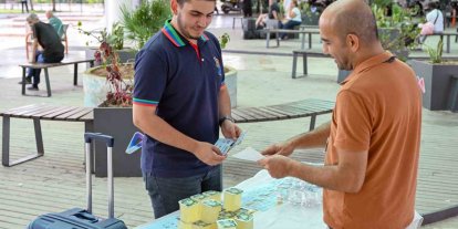 Mersin’de üniversite öğrencilerine otogarda karşılama ve destek