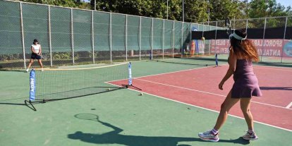 Beach Park’ta tenis keyfi