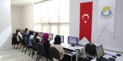Haliliye Belediyesinden gençlere klavye eğitimi