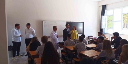 Bandırma’da iki okul yeni binalarında eğitime başladı