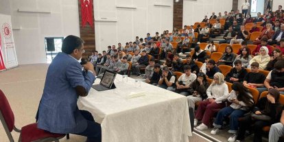 Bayburt’ta öğrencilere ‘Ahilik Kültürü’ anlatıldı