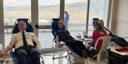 Gemlik Adliyesi’nde Kızılay’dan kan bağışı kampanyası