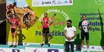 Manisalı bisikletçiler, Erzurum’dan 14 madalyayla döndü