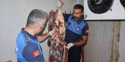 Şanlıurfa’da 315 kilo bozuk et ele geçirildi