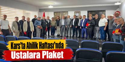 Onur Uludaşdemir’den Ustalara Ahilik Haftası Plaketi