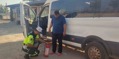 Okul servis araçları tek tek kontrol edildi