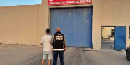 Polis 14 yıl 4 ay hapis cezasıyla aranan şahsı yakaladı