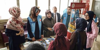 Üniversite öğrencilerine Diyanet Gençlik Merkezi tanıtıldı