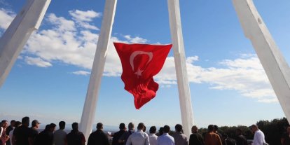 Bandırma Denetimli Serbestlik Müdürlüğünden Son Kurşun Anıtı’na anlamlı ziyaret