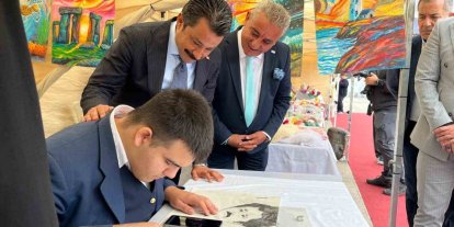 Kırşehir’de "Üreten Eller Sokağı"nda el emeği ürünler sergilendi