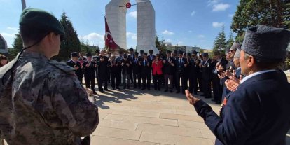 Eskişehir’de gaziler ve şehit yakınlarından şehitlik ziyareti