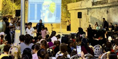 Silopi’de çocuklar için açık hava sineması