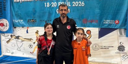 Erzincanlı Güler masa tenisinde bölge ikincisi oldu