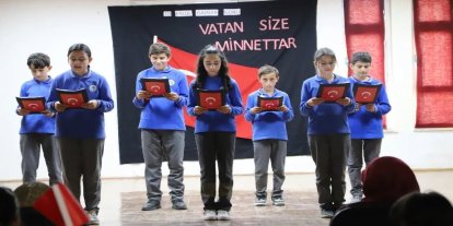 Bayburt’ta öğrencilerden ’Gaziler Günü’ programı