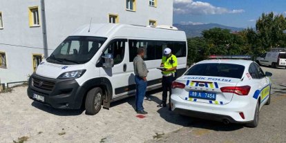 Bozdoğan emniyeti öğrencilerin güvenliği için sahada